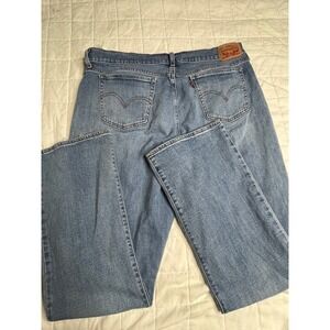Levis 415 Classic Bootcut Jeans Womens 33x32 Medium Wash Blue Denim 19888-0004